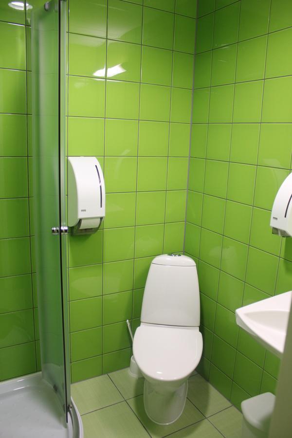 Kiviõli Tuhamaee Hostel חדר תמונה